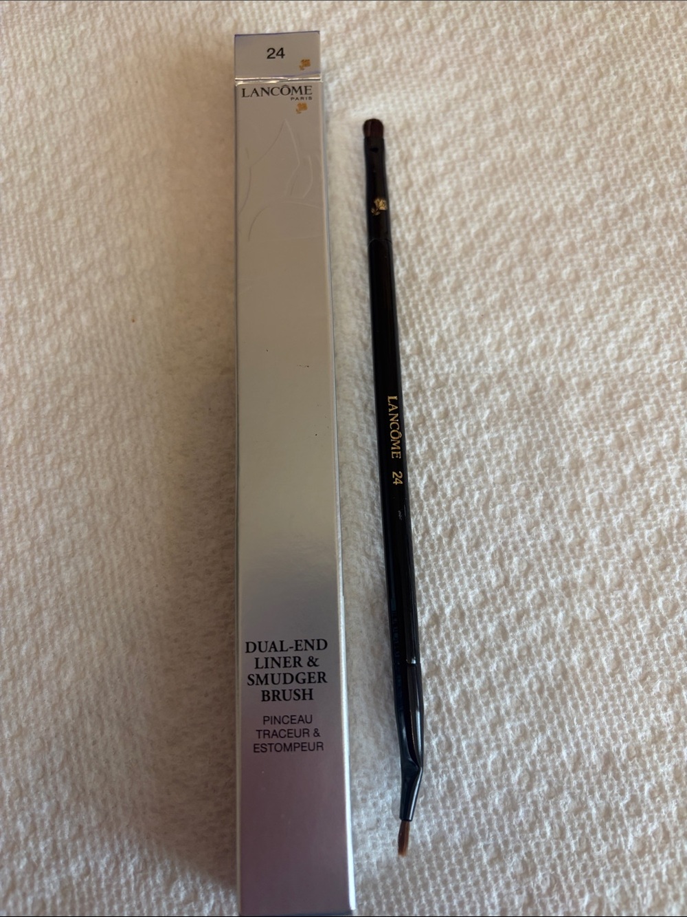 Lancome Dual-Ended Liner & Smudger Brush in Black and Gold
